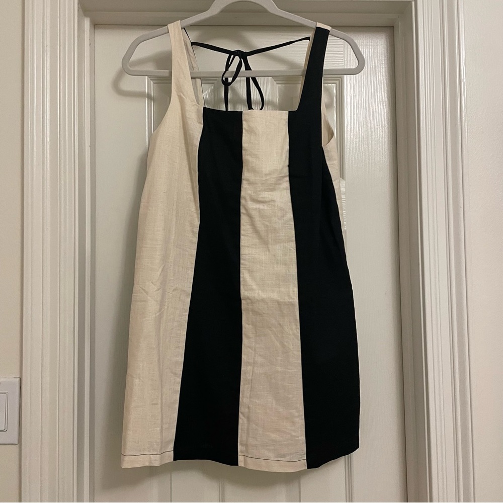 Storia Black and Cream Mini Dress